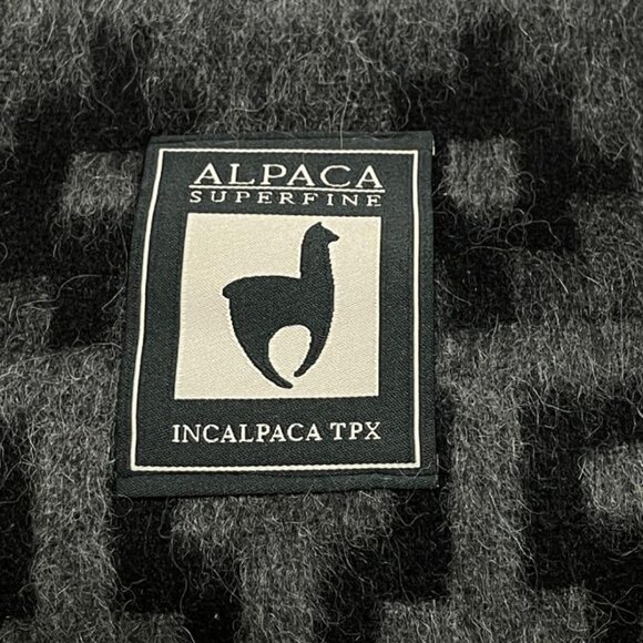 Incalpaca TPX Alpaca Wool Blanket/Throw - Black & Gray Aztec Geometric - NEW - Picture 3 of 4